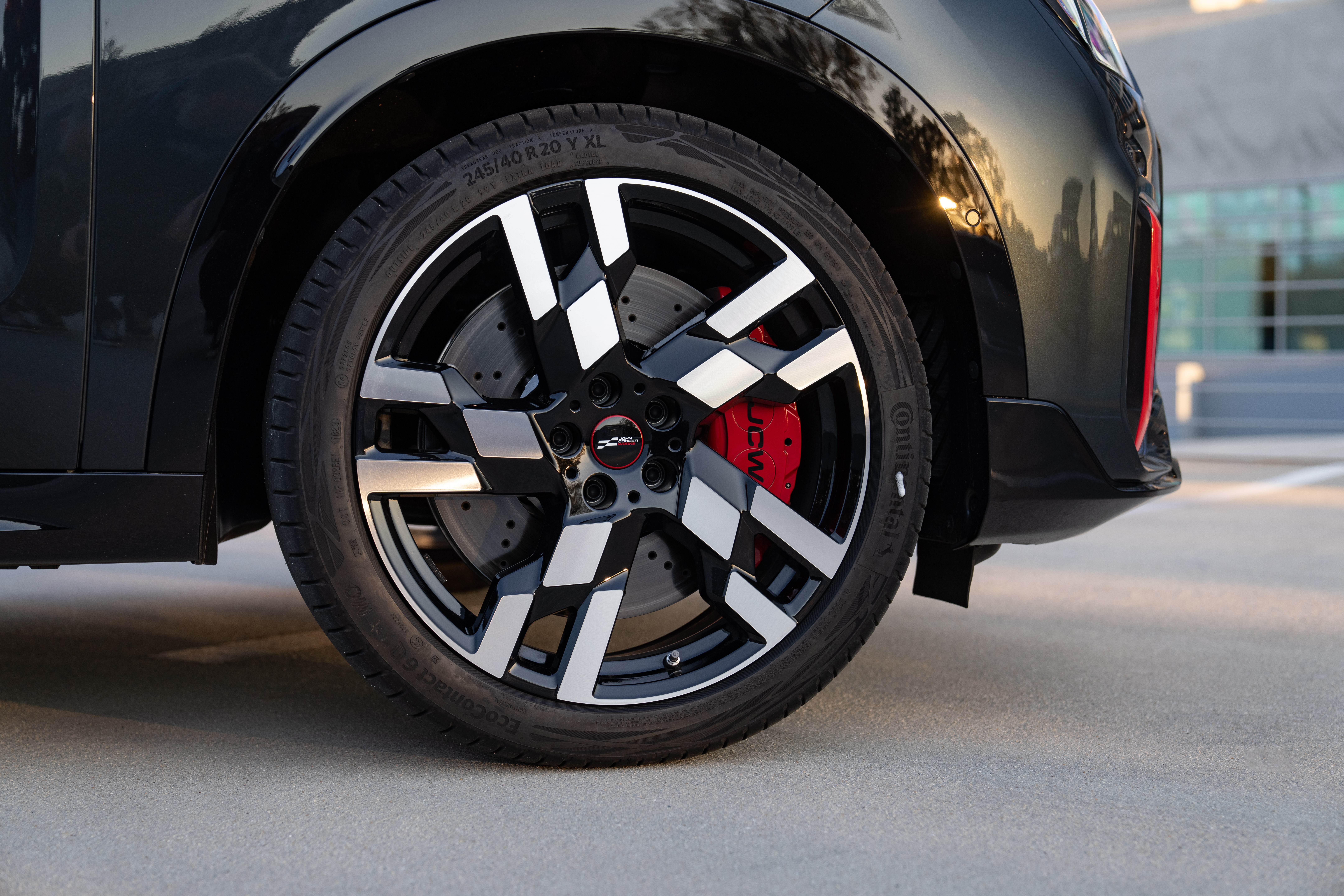 MINI - Tyrelabel - All-electric MINI Aceman Rim